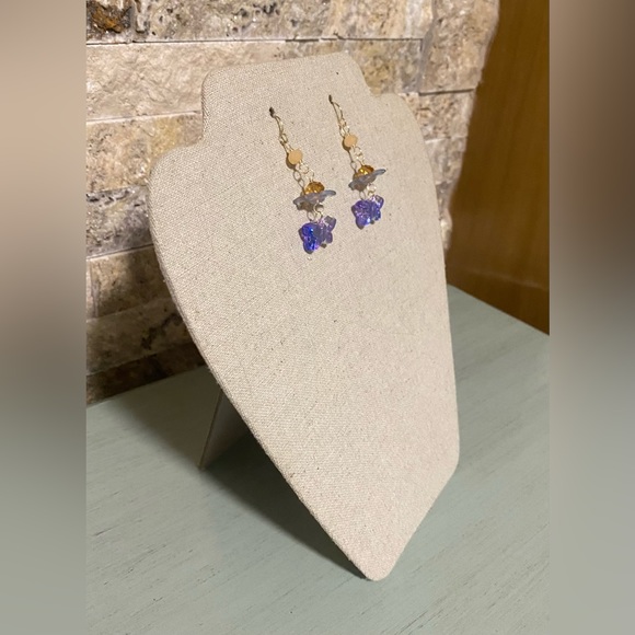 🌸💜🧚Fairycore Czech Glass Beaded Butterfly Flower Earrings - Picture 4 of 4